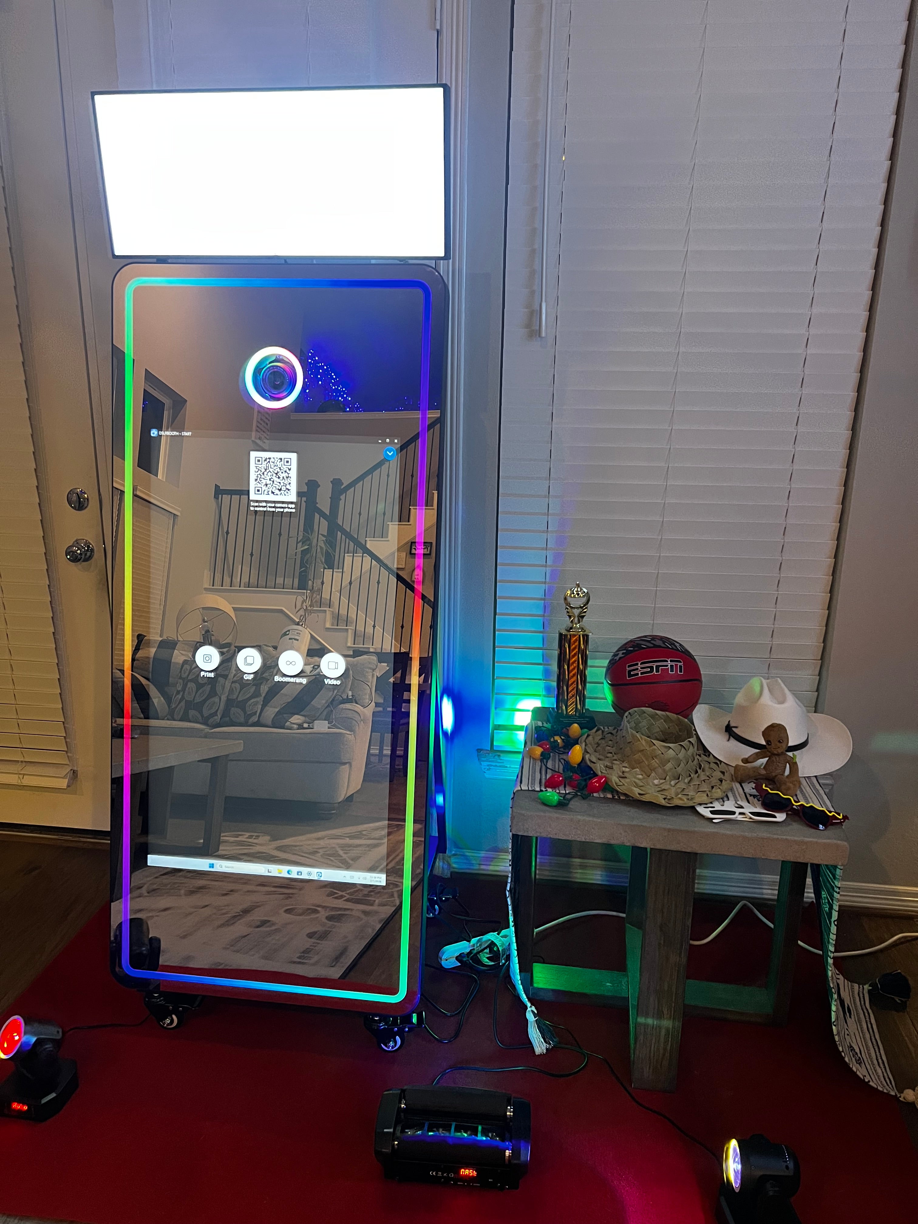 Magic Mirror DSLR Premium Photo Booth