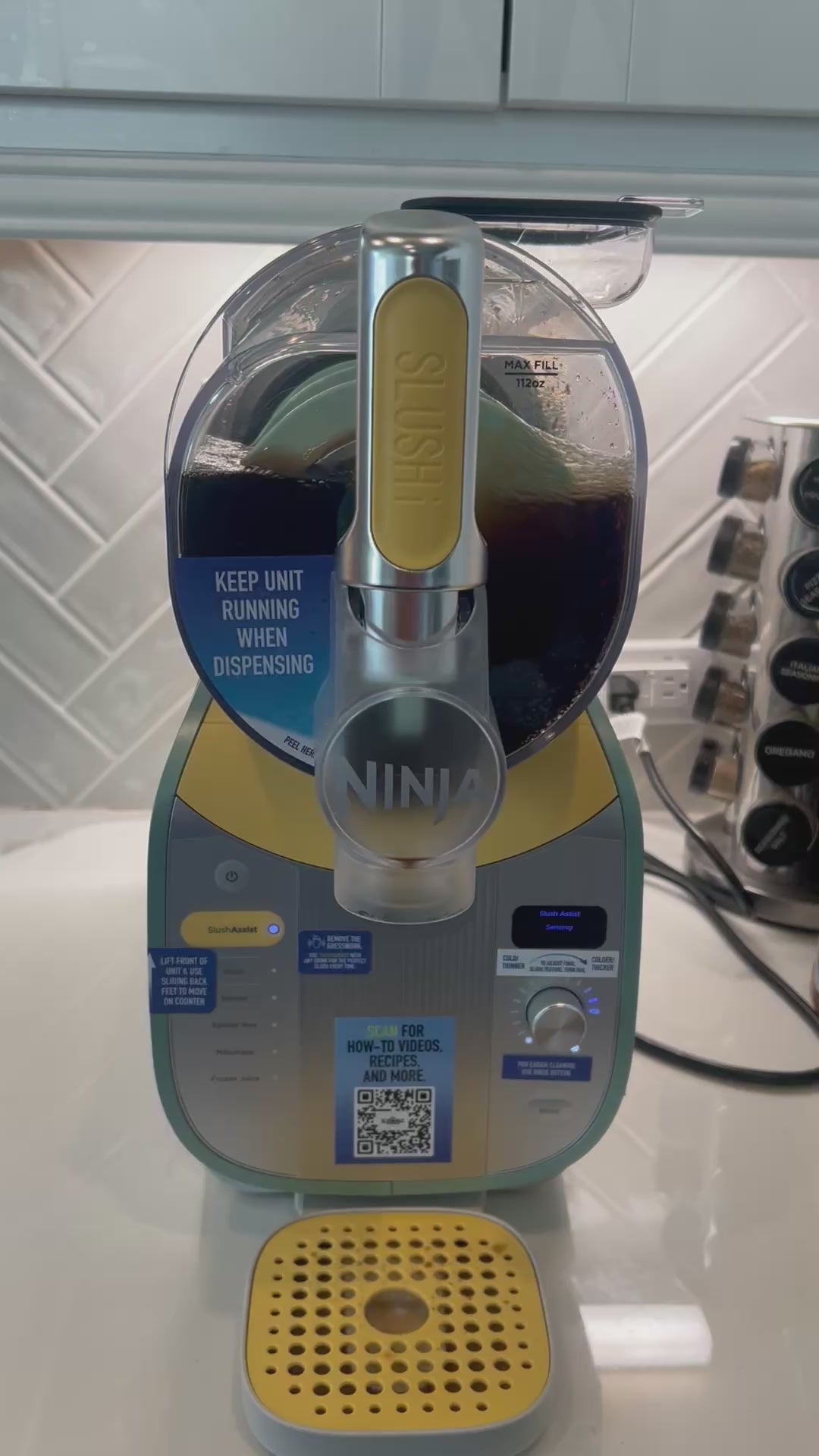 T12 LED photo booth by Revospin